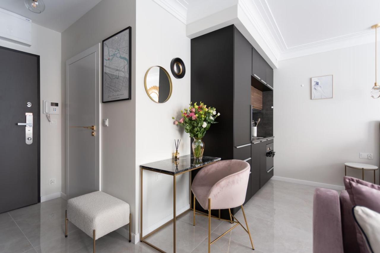 Golden Prince Apartment, So Close To Rynek! Free Parking Included. Breslávia Exterior foto